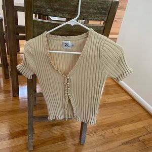 Yellow ribbed button up